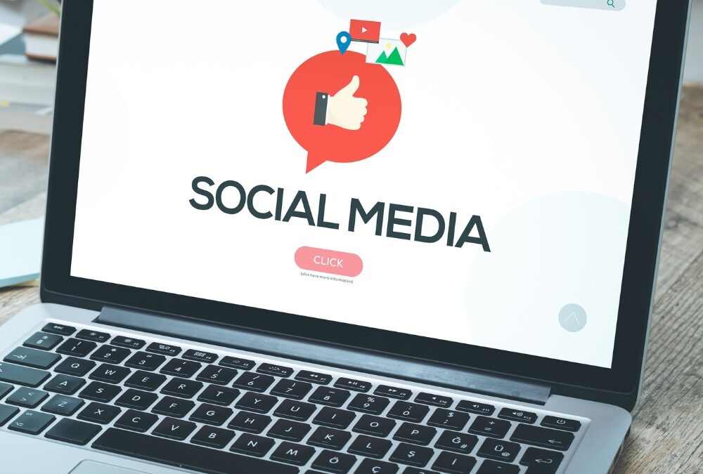 How Social Media Marketing Builds Stronger Brands